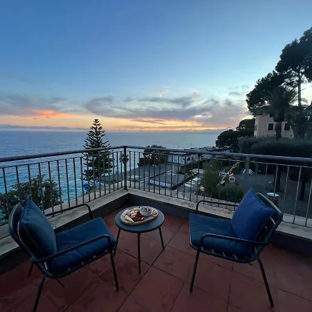 Apartment Mare Mio House On The Golfo Paradiso